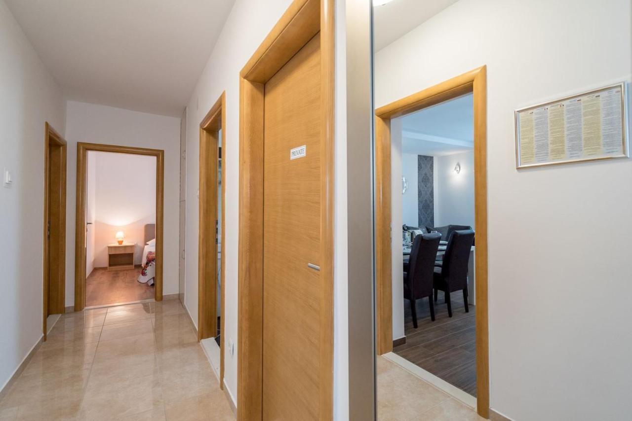 Apartment Anteo Free Parking Split Eksteriør bilde